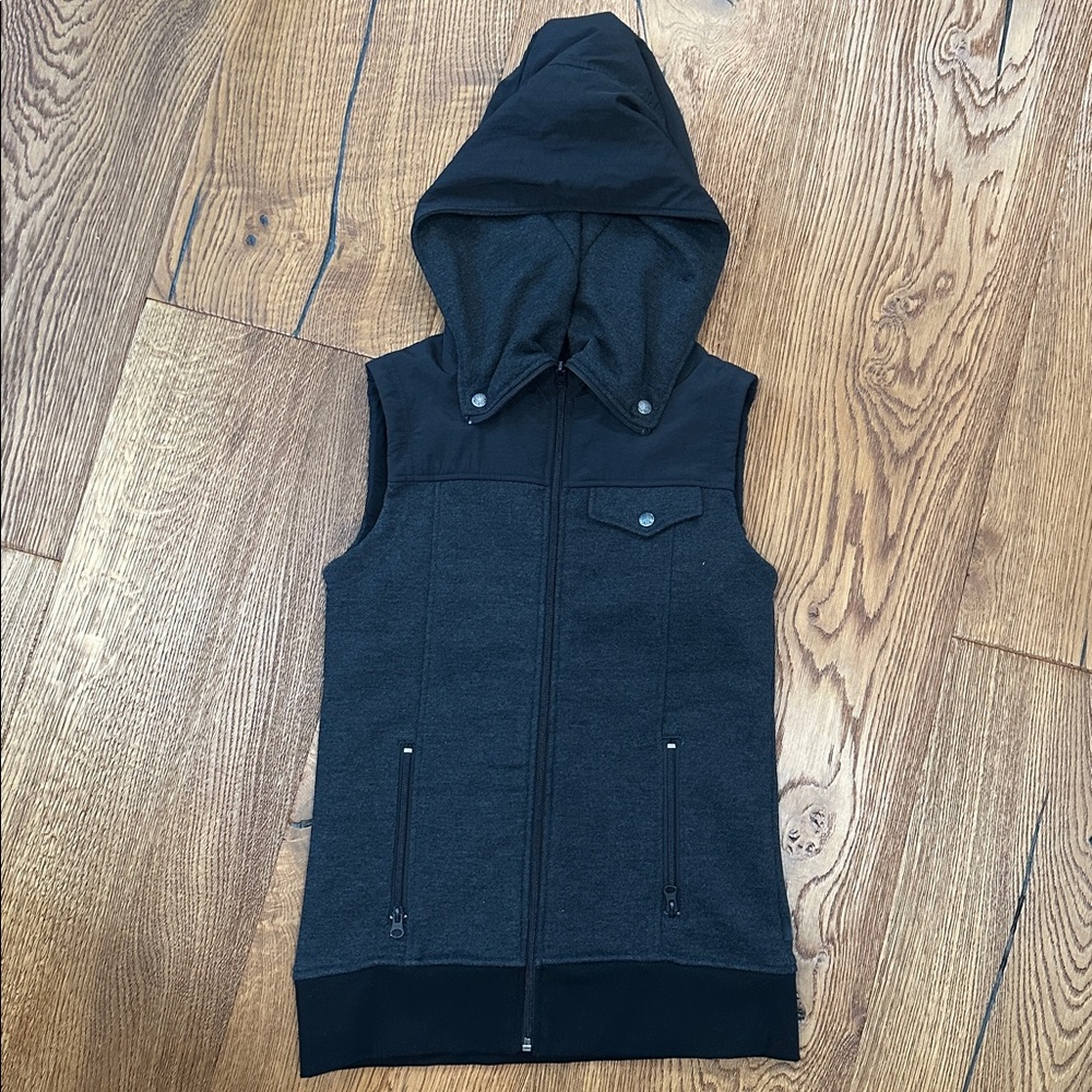 Burton Ski/Snowboard Vintage Dryride Vest - size small